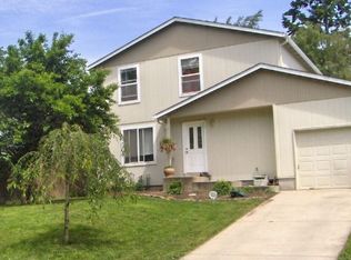 922 N Railroad Ave, Ridgefield, WA 98642