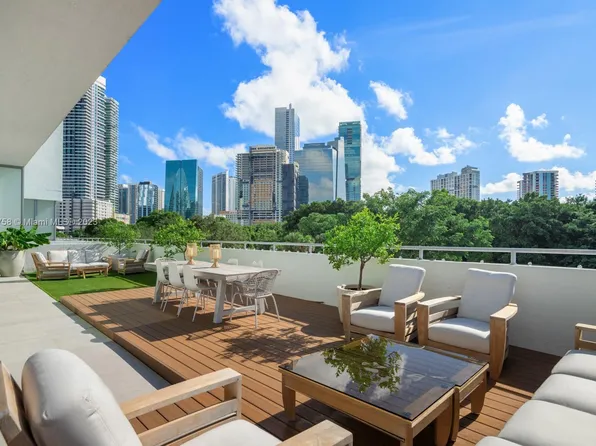 1600 SW 1st Ave APT 301, Miami, FL 33129
