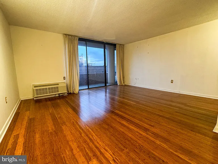 2141 P St NW #705 — Photo 4