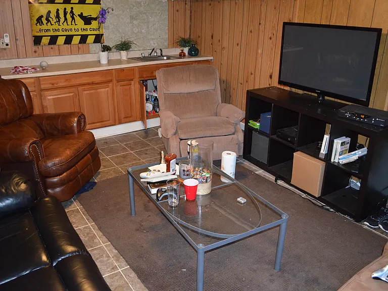 18 Warwick St #1 — Photo 1