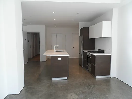 Rented by Keller Williams NYC | media 19