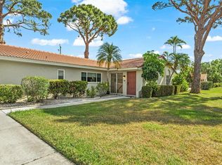 2169 Pueblo Cir #V-18, Sarasota, FL 34231
