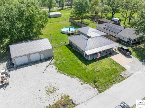 816 E Lincoln St, Clinton, MO 64735