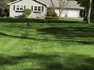 189 W Mountain Rd, Lenox, MA 01240