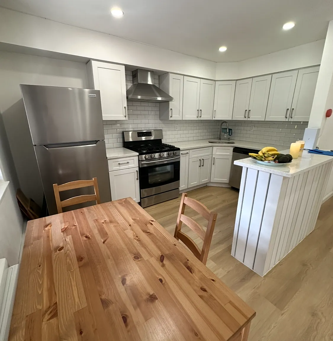1 bed, $2,300 — Photo 3
