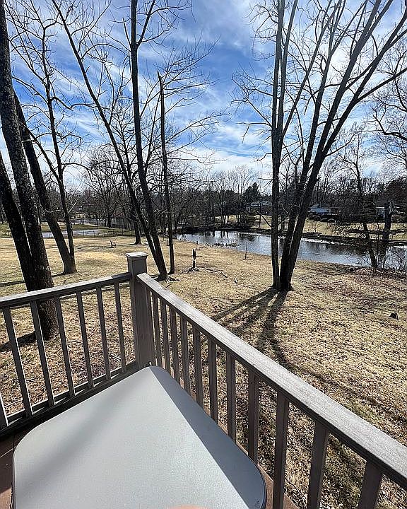 423 Wyckoff Ave, Wyckoff, NJ 07481 Zillow