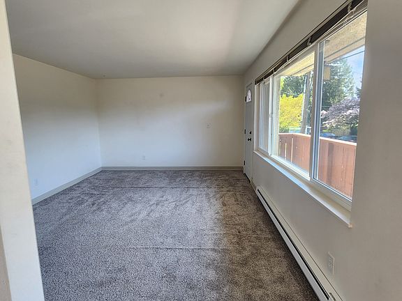 5th image of 6402 14th Ave NW APT 4