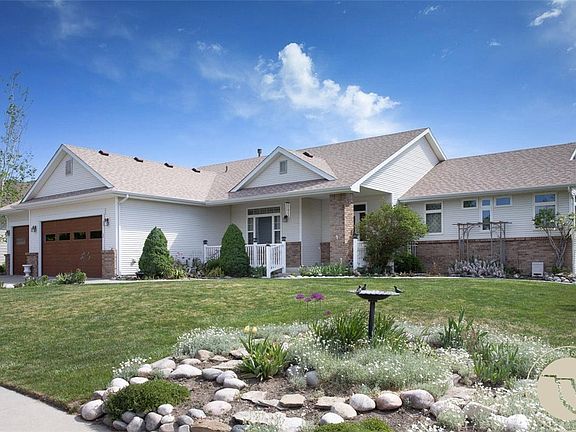 3rd image of 1737 Crystal Dr