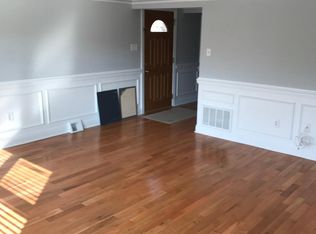 2620 Taunton St, Philadelphia, PA 19152
