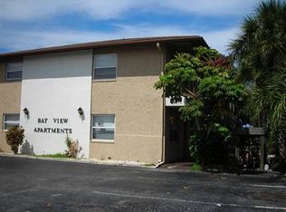 2502 Bay Blvd APT 6, Indian Rks Beach, FL 33785