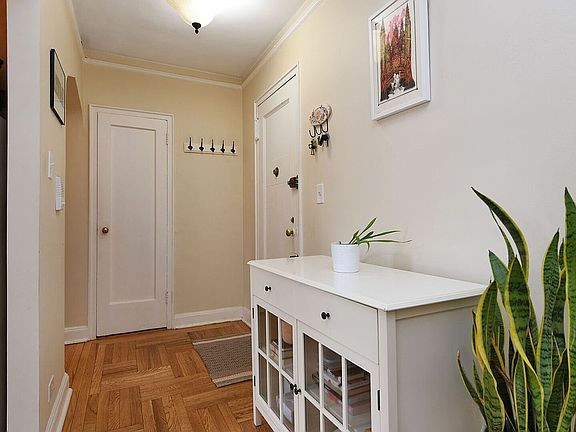 2nd image of 48-23 42nd St Unit 7B