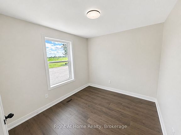 5th image of 2885 Altona Rd #1