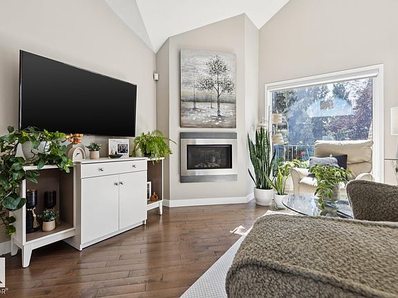 2nd image of 11809 9b Ave NW #8