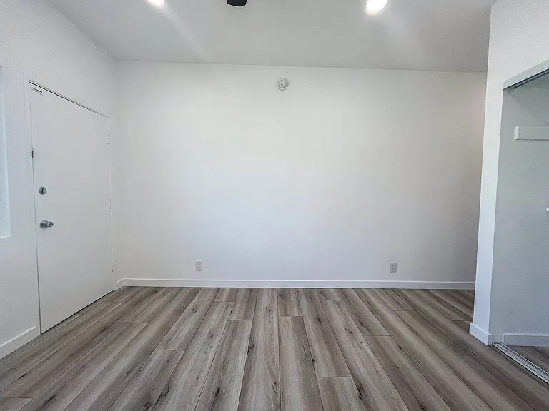 7851 Talbert St — Photo 23