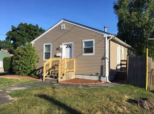 307 Beverage Hill Ave, Pawtucket, RI 02861