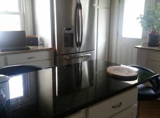 1015-1019 W 2nd Ave, Grandview, OH 43212