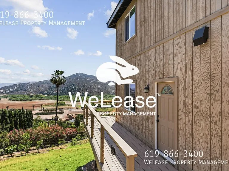 2918 Anaheim St — Photo 18