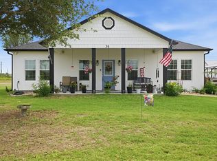 36 Green Oak Ln, Rockport, TX 78382