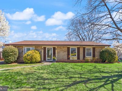 900 N Amelia St, Sterling, VA, 20164