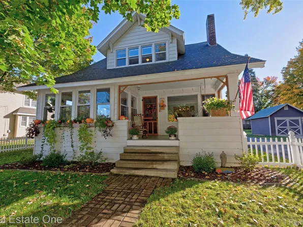 112 Wilson St, Dewitt, MI 48820