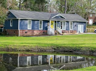 1203 Springhill Rd, Hanahan, SC 29410