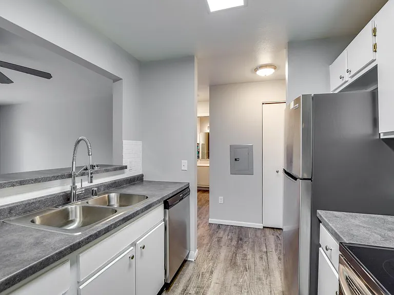 Rosewood Villas - Senior — Photo 8