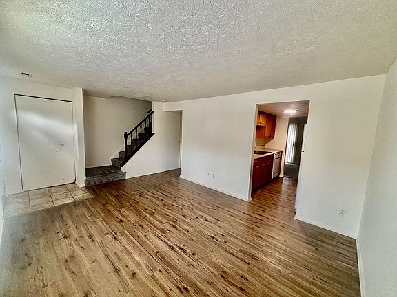 2nd image of 388 Jury Ln