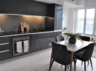 20 Minowan Miikan Ln #915, Toronto, ON