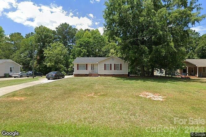 1st image of 2199 Pacer Rd