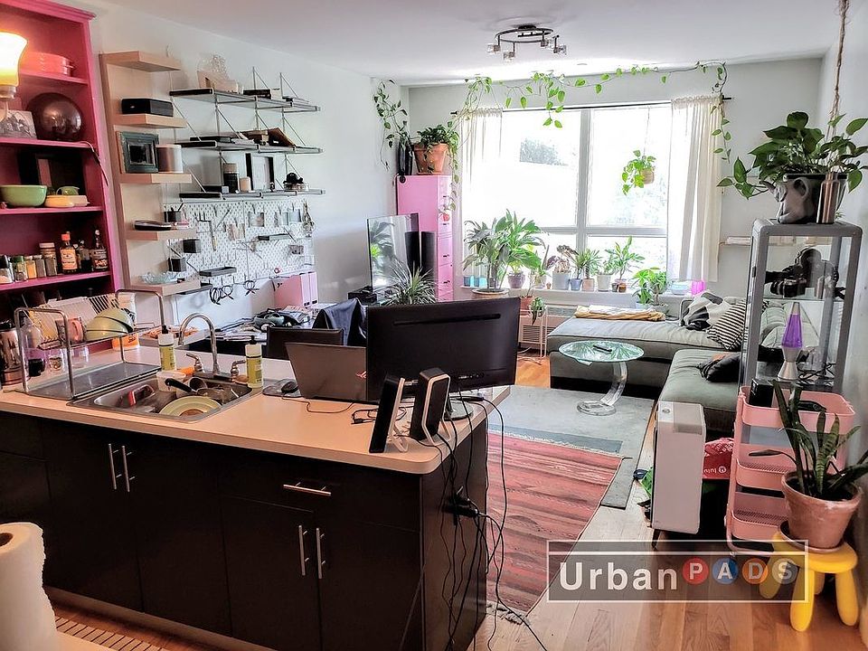 1st image of 812 Myrtle Ave #2B