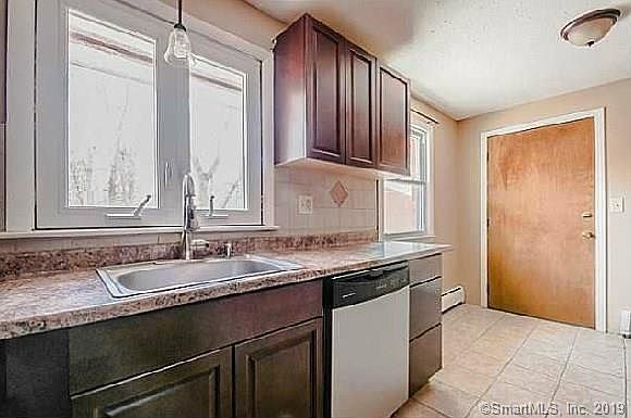 2nd image of 468 Woodbridge St APT 18