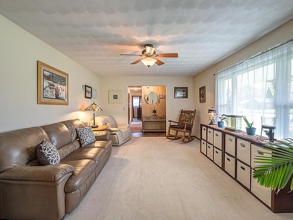 4th image of 1180 Lomeda Ln