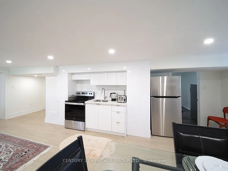 270 Brighton Ave — Photo 7