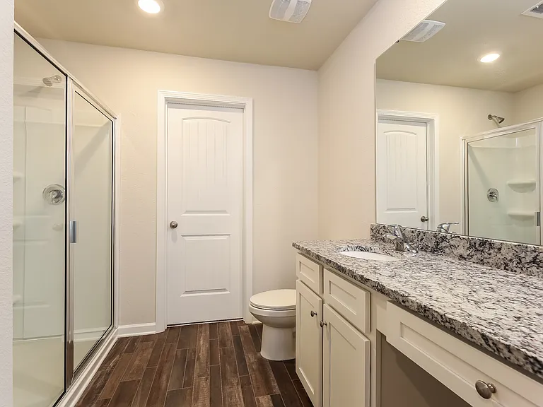 2260 Southlea Dr — Photo 11