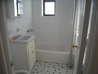 Rented by Alexiou Realty