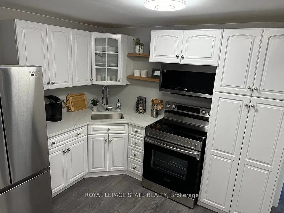 2 bed, $1,900 — Photo 4