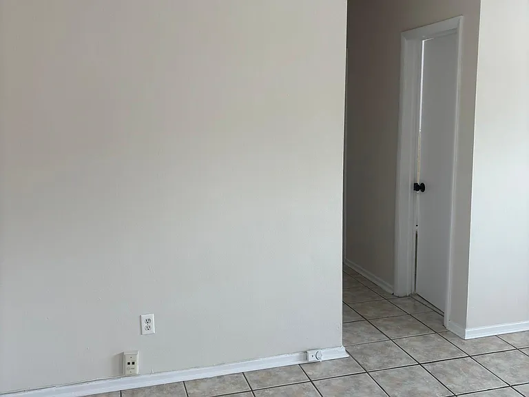 1252 S Alhambra Cir #3 — Photo 18