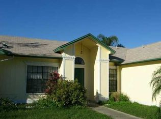 215 Burning Tree Dr, Kissimmee, FL 34743