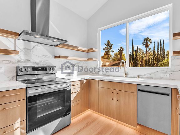 3rd image of 16737 Pineridge Dr #Adu