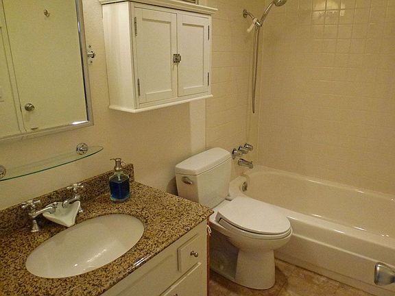 5th image of 6448 138th Ave NE APT 406
