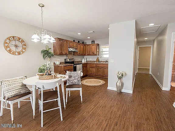 226 Bradford Dr #226 — Photo 6