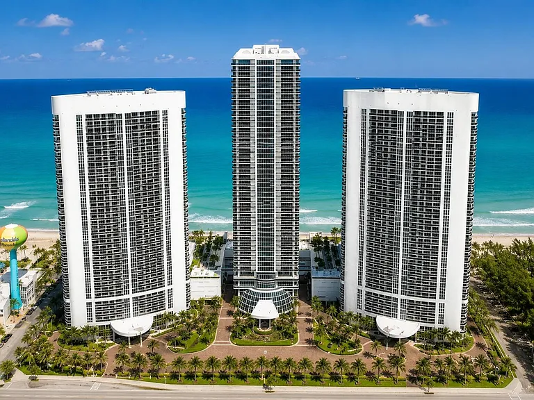 1830 S Ocean Dr #2809 — Photo 2