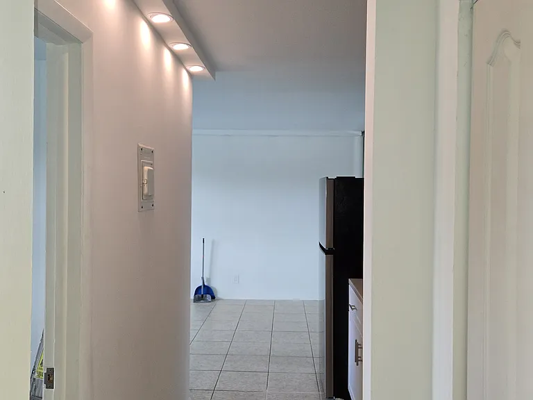 3211 SW 44th St #211 — Photo 14