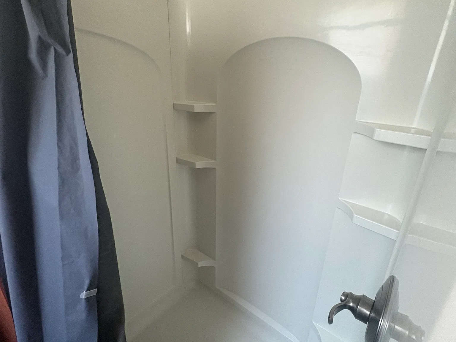 Studio Apartment — Photo 4