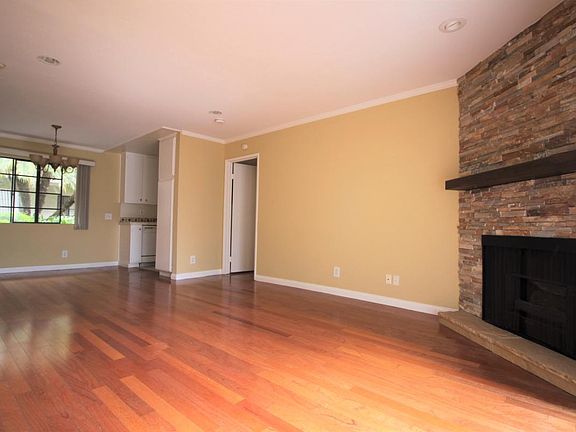 2nd image of 4844 Riverton Ave APT 107