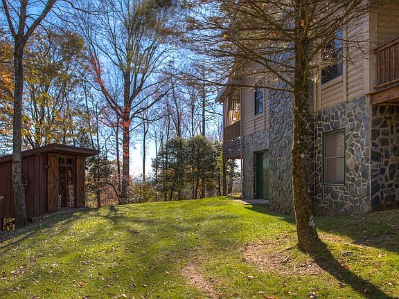 5th image of 147 Countryview Dr
