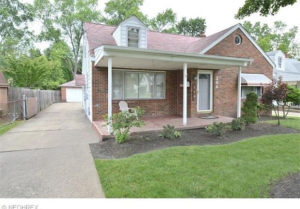 1st image of 264 Aylesboro Ave