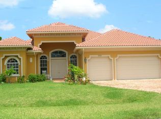 6459 NW Volucia Dr, Port Saint Lucie, FL 34986