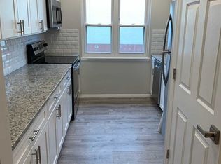 20 Rosol Ln #38, Saddle Brook, NJ 07663