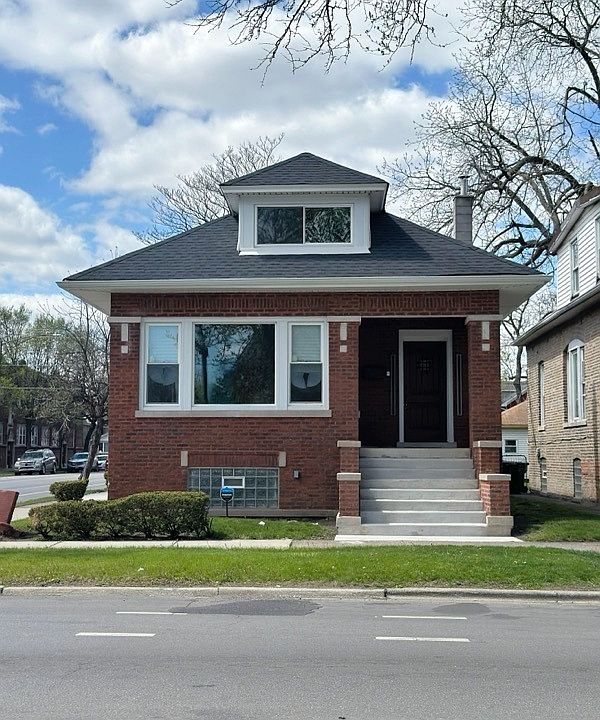 1st image of 7558 S King Dr